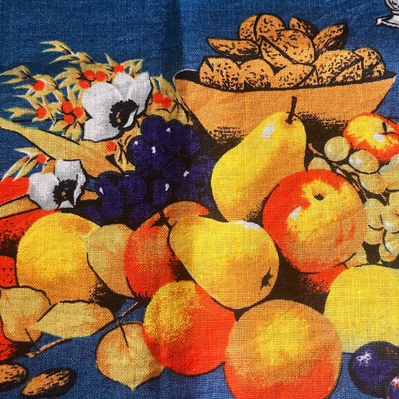 Ulster Irish Linen Tea Towels x 2 - Vintage Kitsch Tea Towel Wine, Nuts, Fruits - Picture 9 of 12